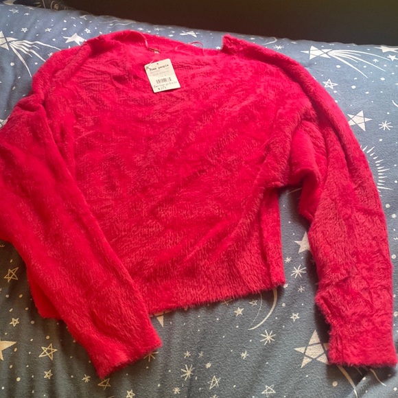 Free People ✨ Star sign pullover - Picture 2 of 3